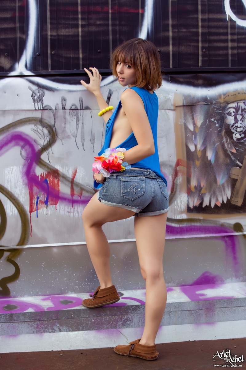 Ariel Rebel #9