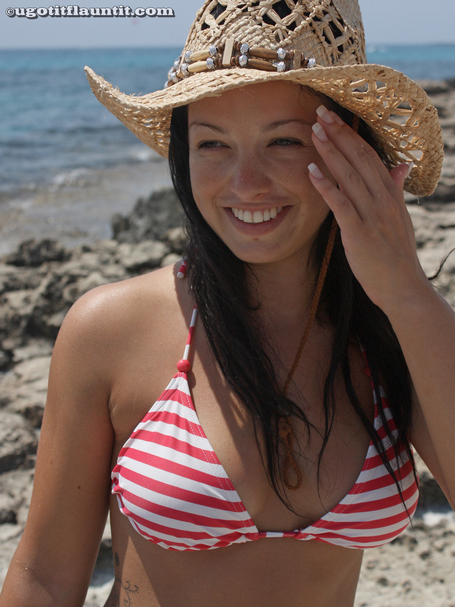 U Got It Flaunt It #2