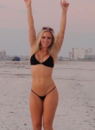 Party All Star Blonde Assault Zip Set